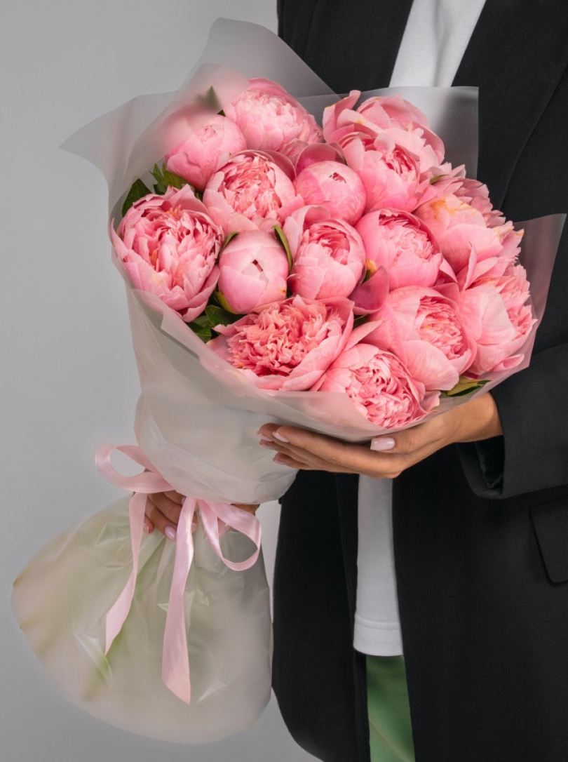 Buchet 25 bujori olandezi