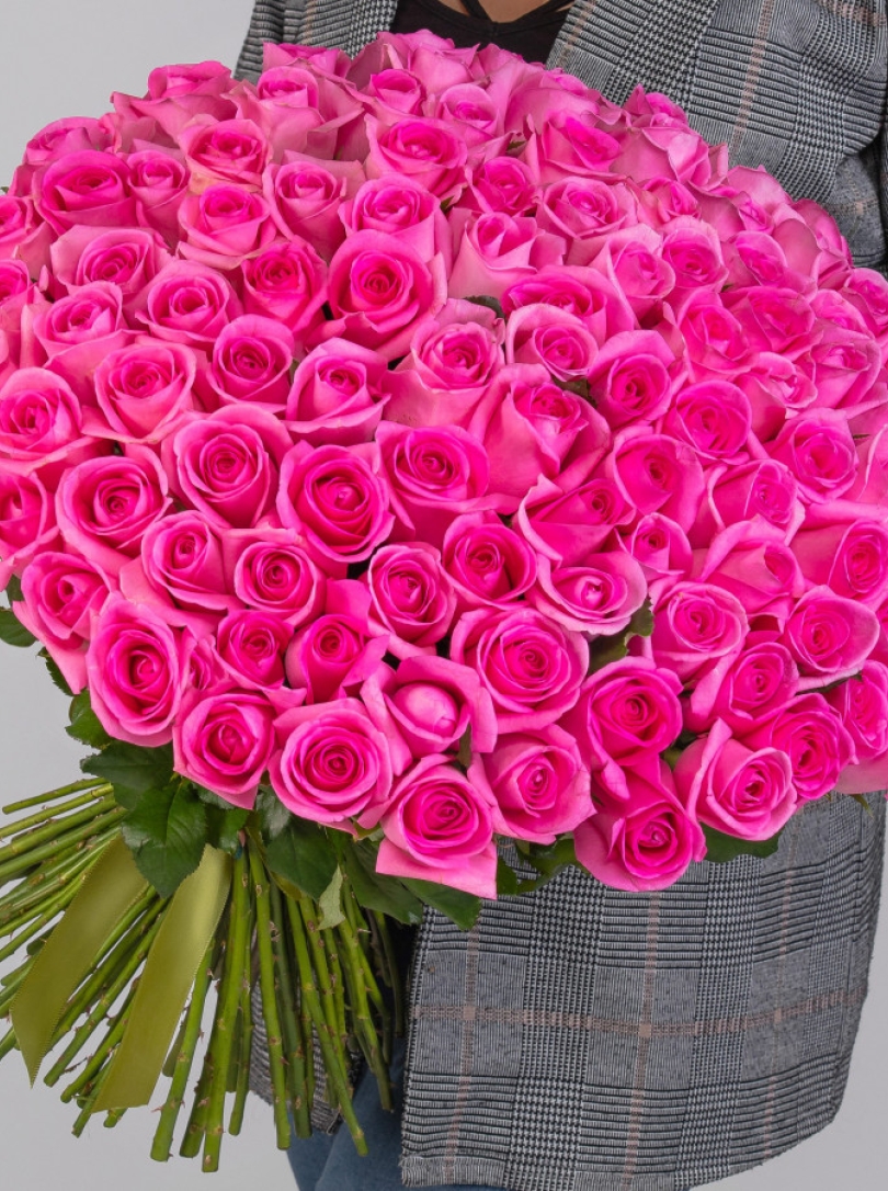 101 Trandafiri roz olandezi 70 cm 